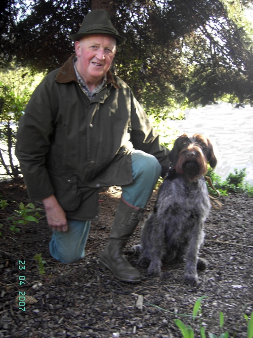 Karl Reidenbach mit Borris II - Suchensieger VJP 2007 - 75 Pkt.